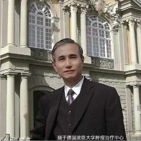 《重陽秋暮，登礐石山》